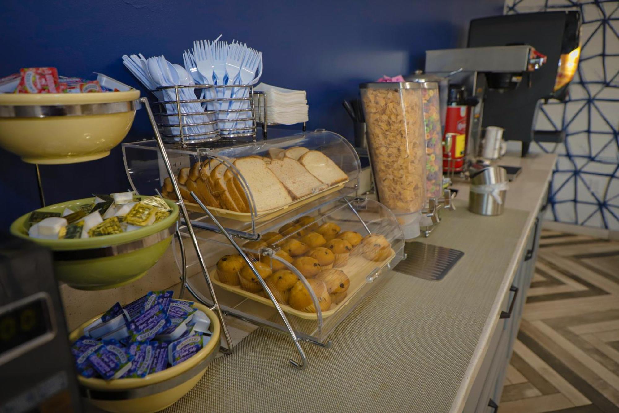 Airport Inn Nederland Ngoại thất bức ảnh