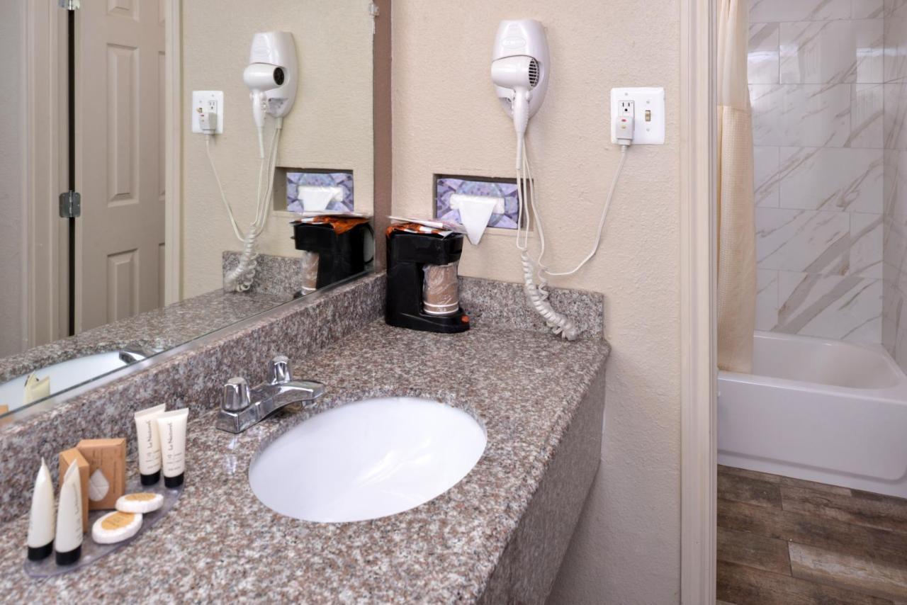 Airport Inn Nederland Ngoại thất bức ảnh